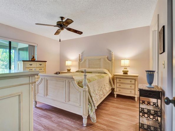 7689 Tahiti Ln 104, Lake Worth FL 33467