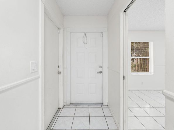 5072 Pine Abbey Drive S, West Palm Beach FL 33415