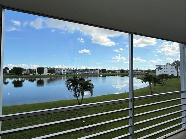 2028 Exeter B 2028, Boca Raton FL 33434