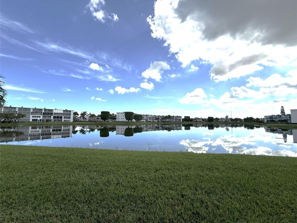 2028 Exeter B 2028, Boca Raton FL 33434