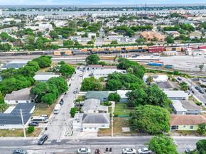 728 20th St, West Palm Beach FL 33407