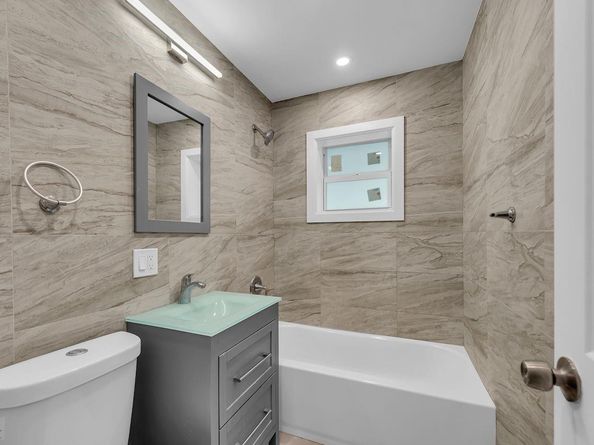 728 20th St, West Palm Beach FL 33407