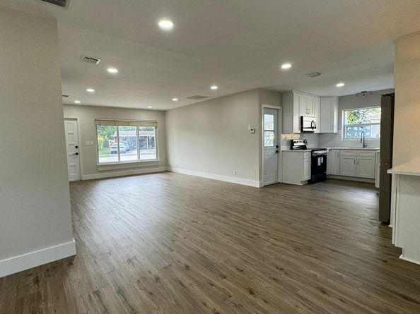 2008 NW 10th Avenue, Fort Lauderdale FL 33311