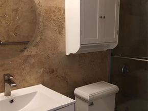 1470 N Dixie Hwy 11, Fort Lauderdale FL 33304