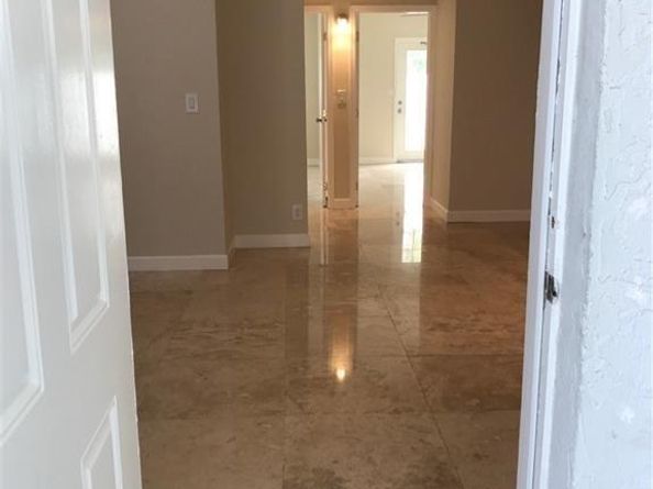 1470 N Dixie Hwy 11, Fort Lauderdale FL 33304