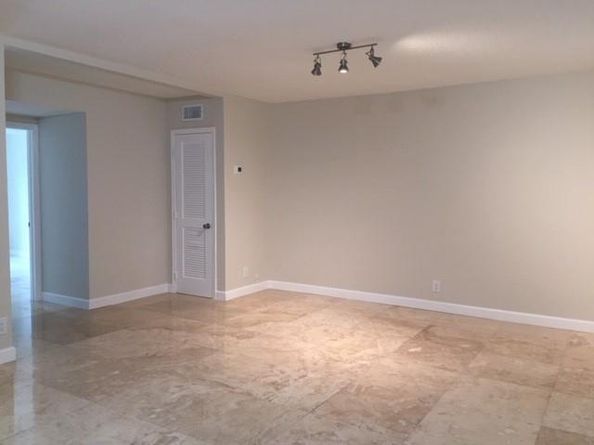 1470 N Dixie Hwy 11, Fort Lauderdale FL 33304