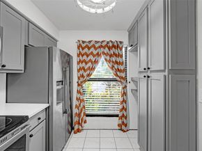 3044 S Oakland Forest Dr 2408, Oakland Park FL 33309