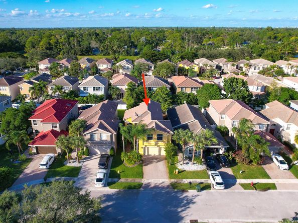 5093 Saturn Ring Court, Greenacres FL 33463