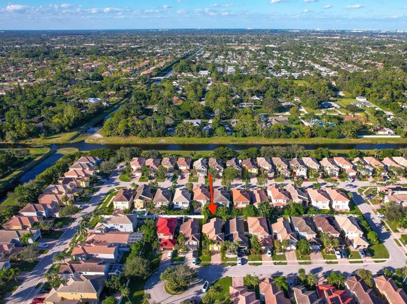 5093 Saturn Ring Court, Greenacres FL 33463