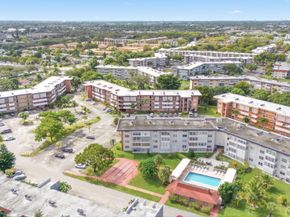 2991 NW 46 Avenue 410, Lauderdale Lakes FL 33313