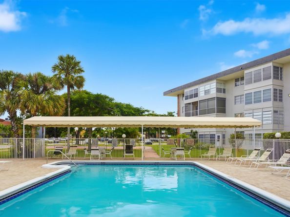 2991 NW 46 Avenue 410, Lauderdale Lakes FL 33313