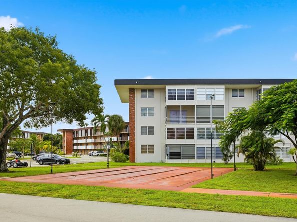 2991 NW 46 Avenue 410, Lauderdale Lakes FL 33313