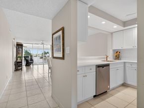 985 SE 19 Ave 204, Deerfield Beach FL 33441