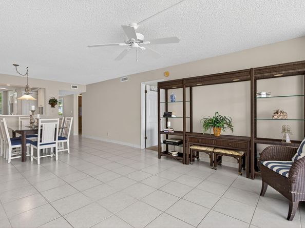 985 SE 19 Ave 204, Deerfield Beach FL 33441