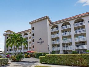 985 SE 19 Ave 204, Deerfield Beach FL 33441