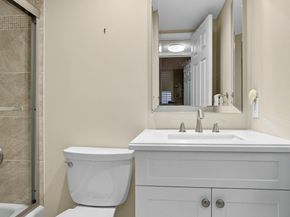 985 SE 19 Ave 204, Deerfield Beach FL 33441