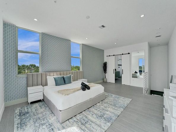 1220 NE 15th Avenue, Fort Lauderdale FL 33304