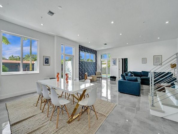 1220 NE 15th Avenue, Fort Lauderdale FL 33304