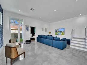 1220 NE 15th Avenue, Fort Lauderdale FL 33304