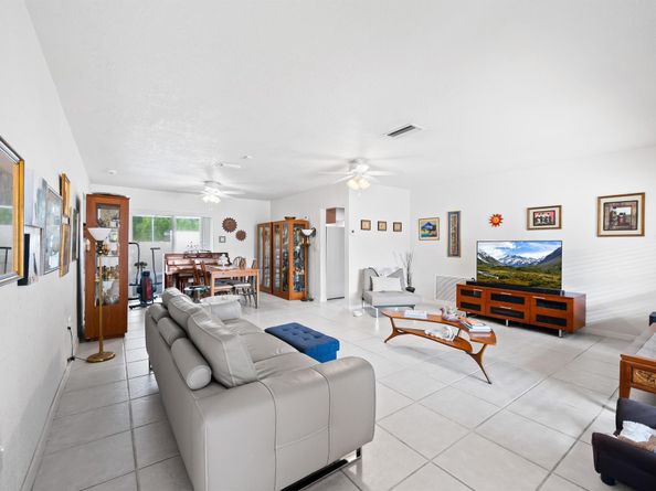 231 NW 106th Avenue, Plantation FL 33324