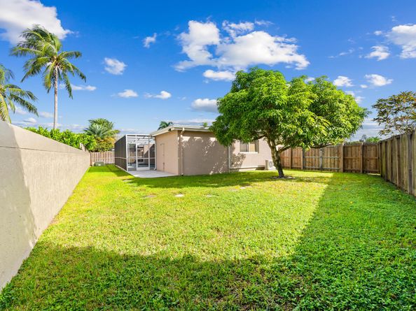 231 NW 106th Avenue, Plantation FL 33324