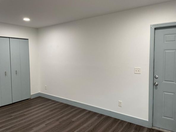 8030 NW 36th Pl, Miami FL 33147