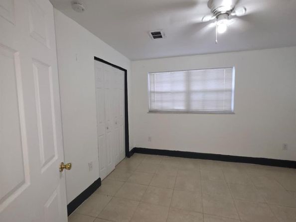 8030 NW 36th Pl, Miami FL 33147