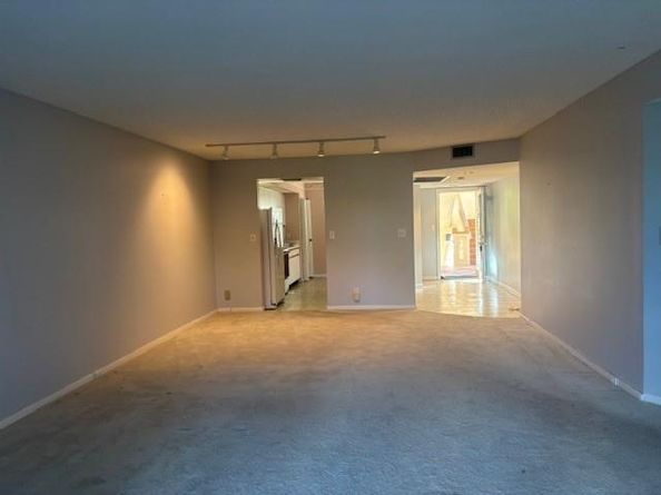 1606 Abaco Dr j2, Coconut Creek FL 33066