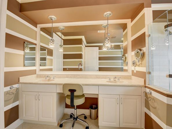 5645 NE Trieste Way, Boca Raton FL 33487