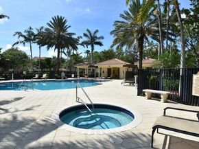 5645 NE Trieste Way, Boca Raton FL 33487