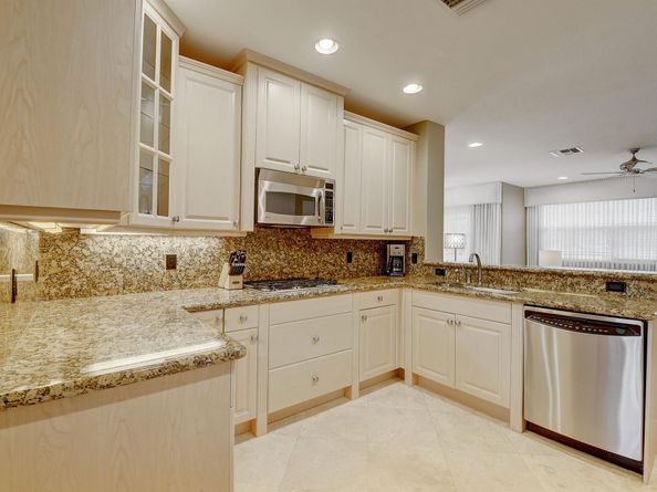 5645 NE Trieste Way, Boca Raton FL 33487