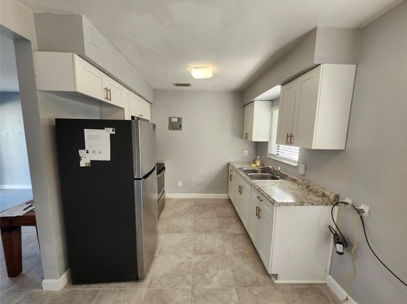 942 NW 12th St, Fort Lauderdale FL 33311