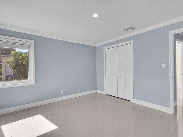 3111 NE 11th Ter, Pompano Beach FL 33064