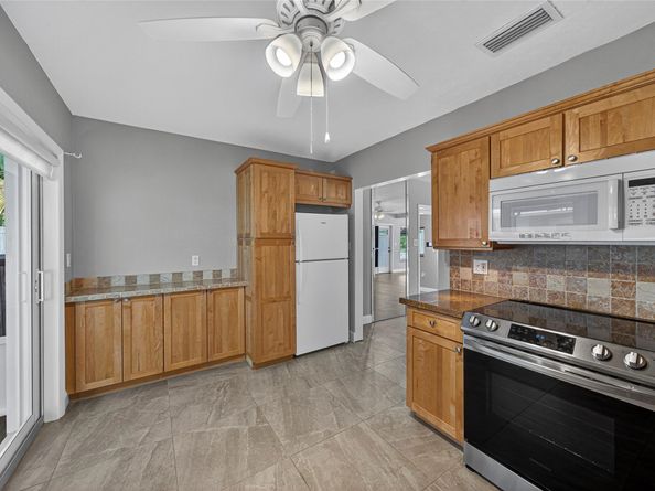 1415 NE 17th Ter, Fort Lauderdale FL 33304