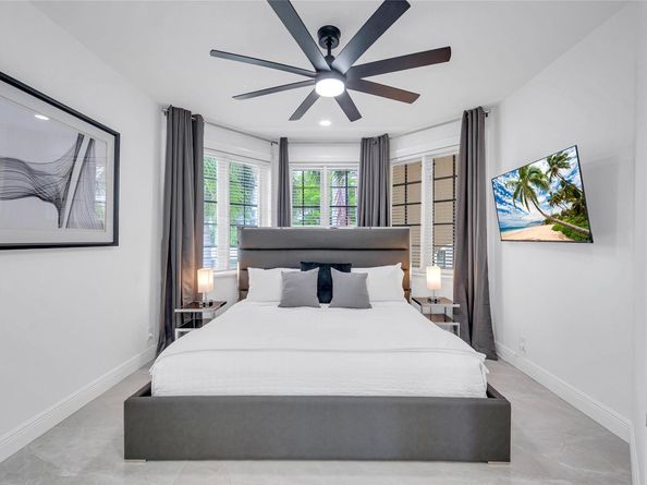 30 Fiesta Way, Fort Lauderdale FL 33301