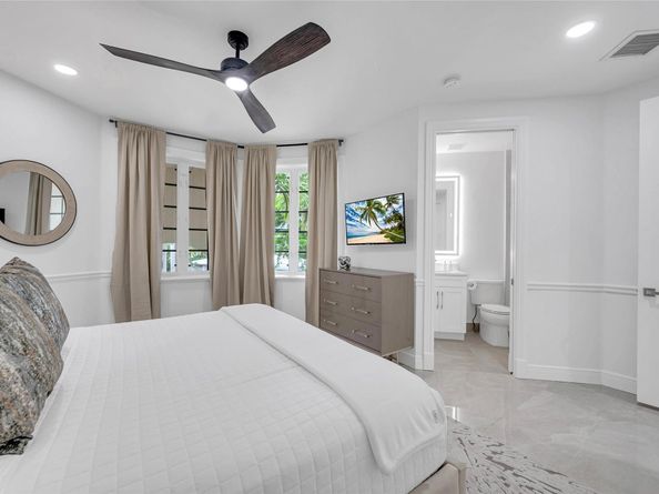 30 Fiesta Way, Fort Lauderdale FL 33301