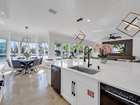30 Fiesta Way, Fort Lauderdale FL 33301