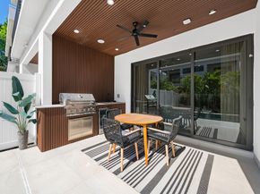 920B NE 17th Ave, Fort Lauderdale FL 33304