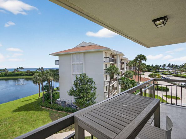 501 S Seas Drive 406, Jupiter FL 33477