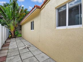 1309 SW 19th Avenue, Fort Lauderdale FL 33312