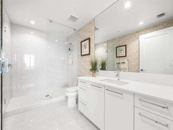 100 E Las Olas Blvd 3403, Fort Lauderdale FL 33301