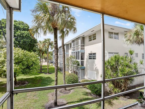 5800 Margate Boulevard, Margate FL 33063