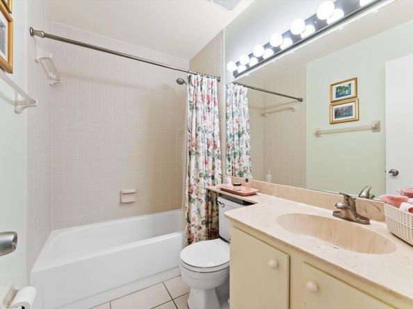 3276 Carambola Circle S, Coconut Creek FL 33066