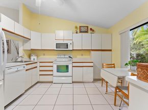 3276 Carambola Circle S, Coconut Creek FL 33066