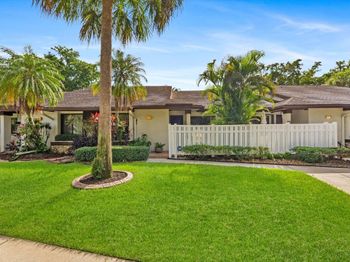 3276 Carambola Circle S