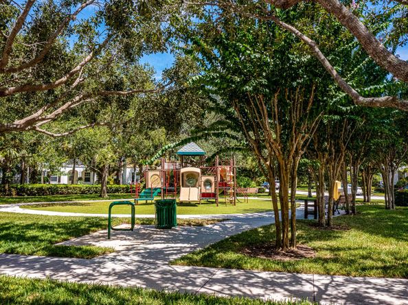 2719 Wymberly Drive, Jupiter FL 33458
