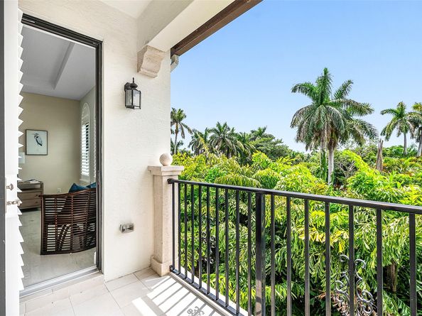 608 Windward Circle S, Boynton Beach FL 33435