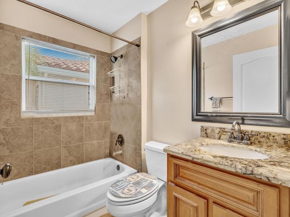 10946 Crescendo Cir, Boca Raton FL 33498