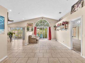 10946 Crescendo Cir, Boca Raton FL 33498