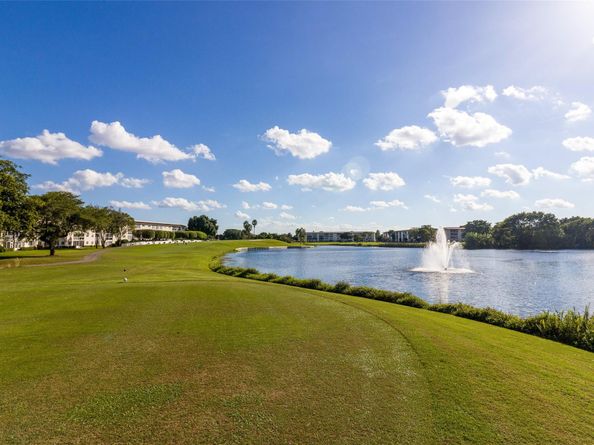 2404 Antigua Cir D4, Coconut Creek FL 33066